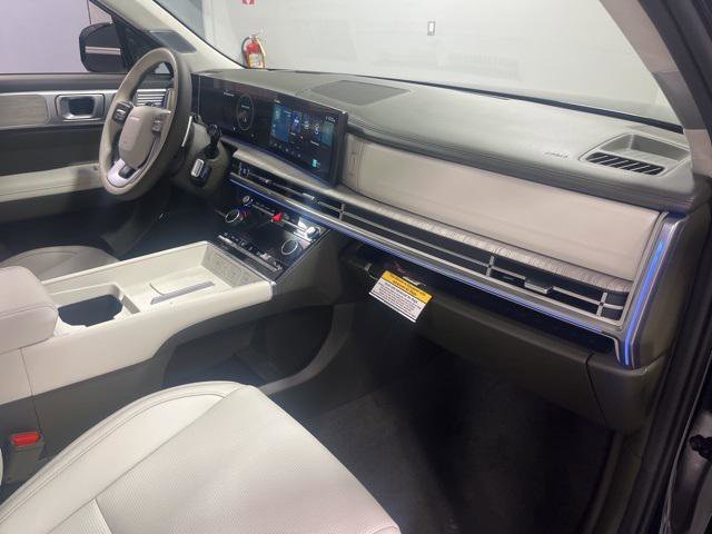 New 2025 Hyundai Santa Fe Calligraphy image 27