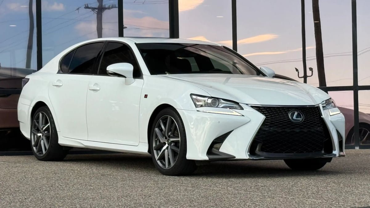 Used 2018 Lexus GS 350 F Sport RWD image 17
