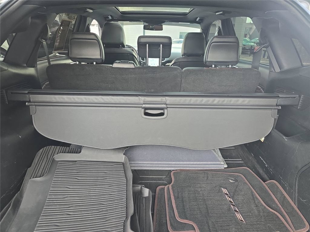 Used 2021 Ford Edge Titanium w/ Equipment Group 301A FWD image 28