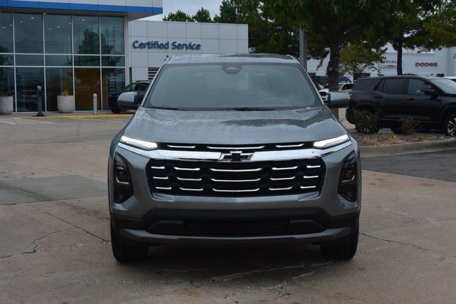 New 2027 Chevrolet Equinox LT w/ Safety and Technology Package FWD image 2