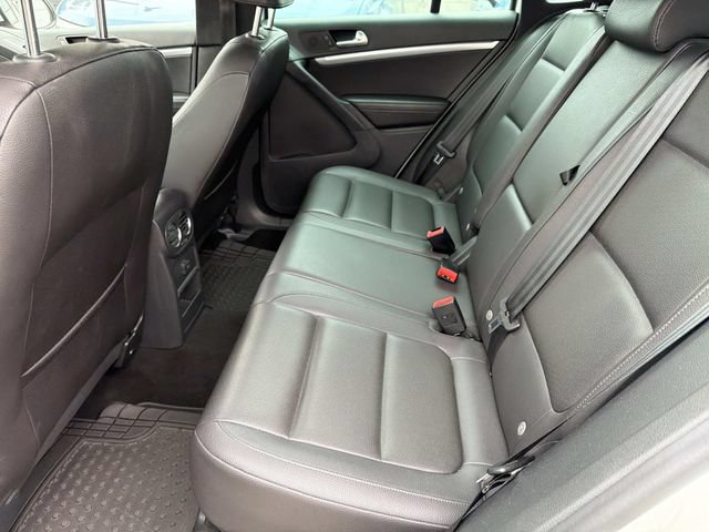 Used 2016 Volkswagen Tiguan R-Line FWD image 10