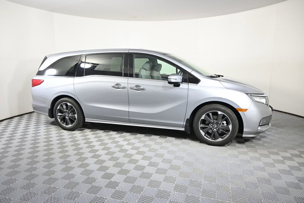 Used 2023 Honda Odyssey Elite image 8