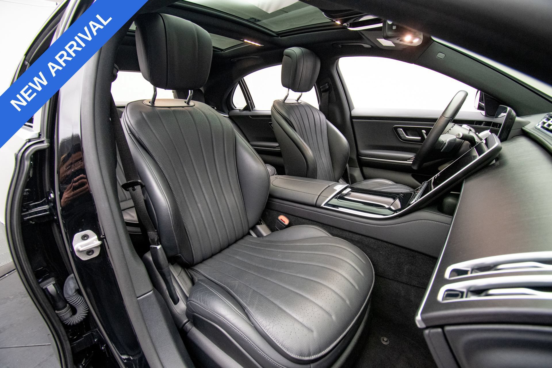 Used 2023 Mercedes-Benz S 500 4MATIC image 14