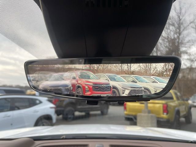 Used 2023 Chevrolet Suburban High Country image 30