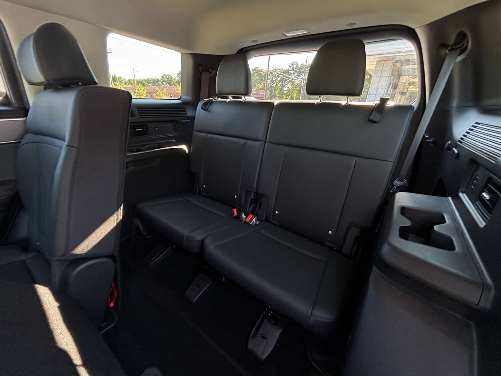 Used 2026 Hyundai Santa Fe SEL FWD image 29