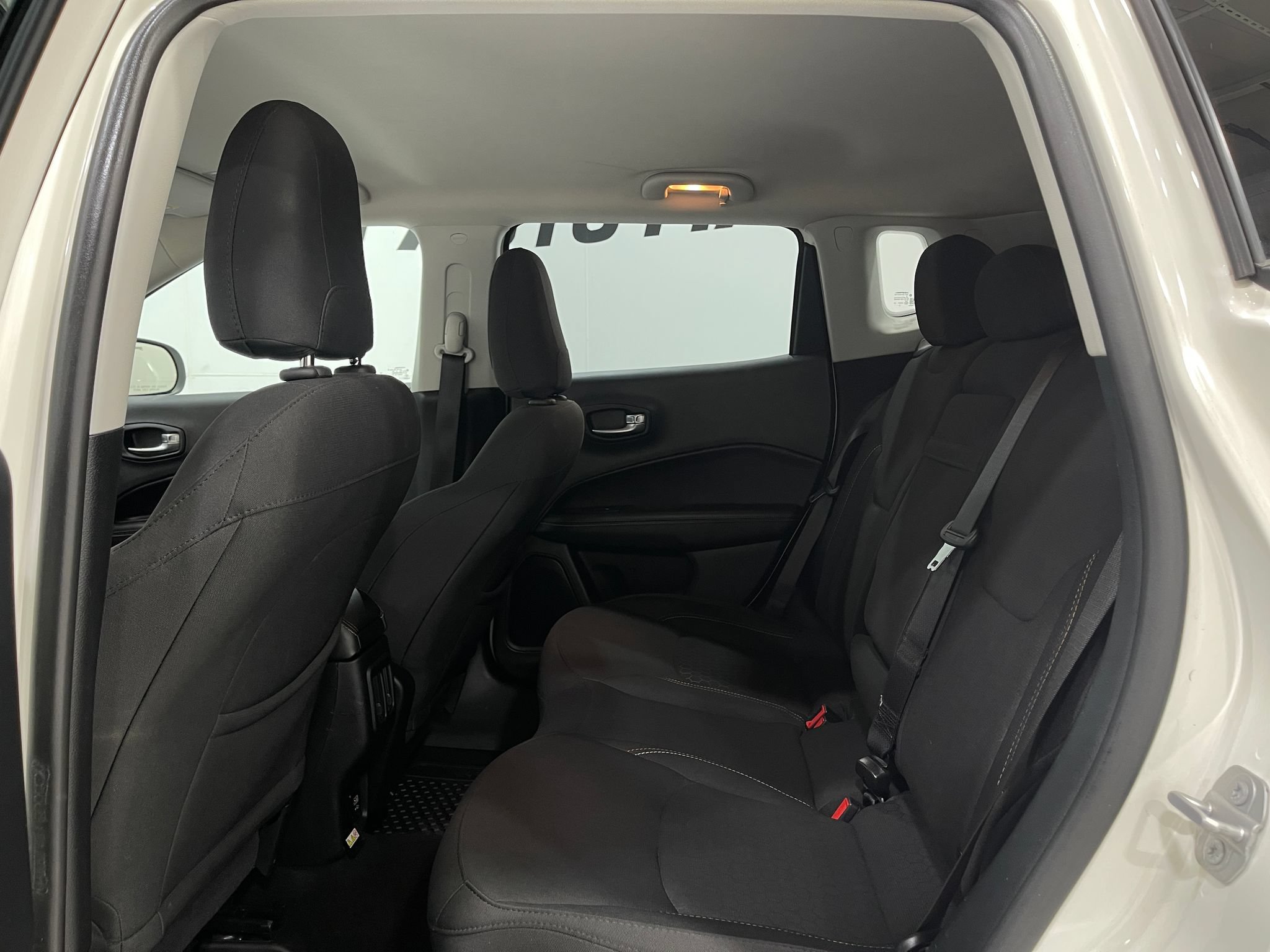 Used 2019 Jeep Compass Sport AWD/4WD image 28