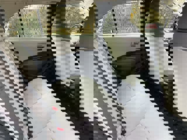 Used 2022 Toyota Corolla LE image 16