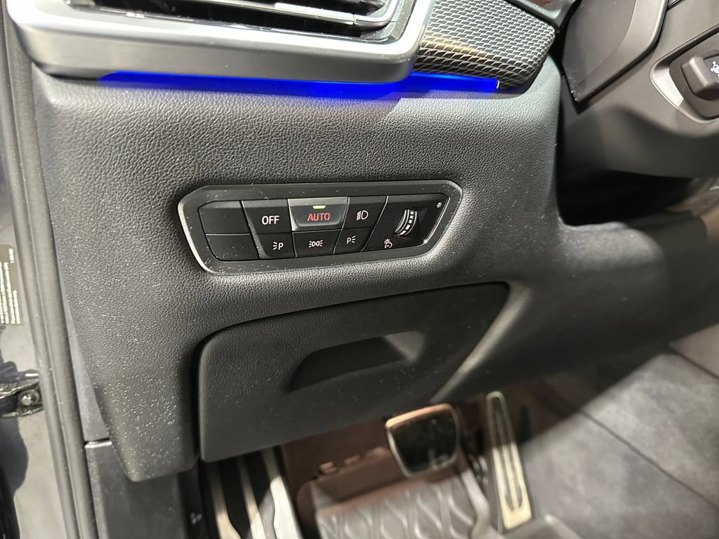 Used 2022 BMW X5 xDrive40i w/ M Sport Package image 20