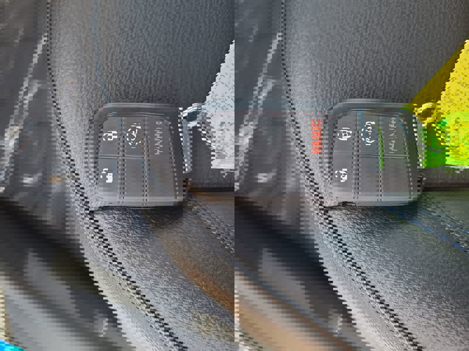 New 2025 Jeep Compass Limited w/ Sun & Sound Group image 28