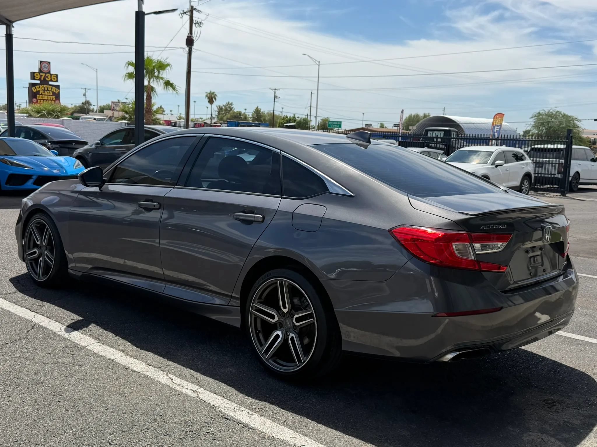 Used 2018 Honda Accord Sport image 5