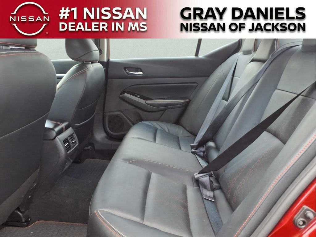 Certified 2024 Nissan Altima 2.0 SR FWD image 26
