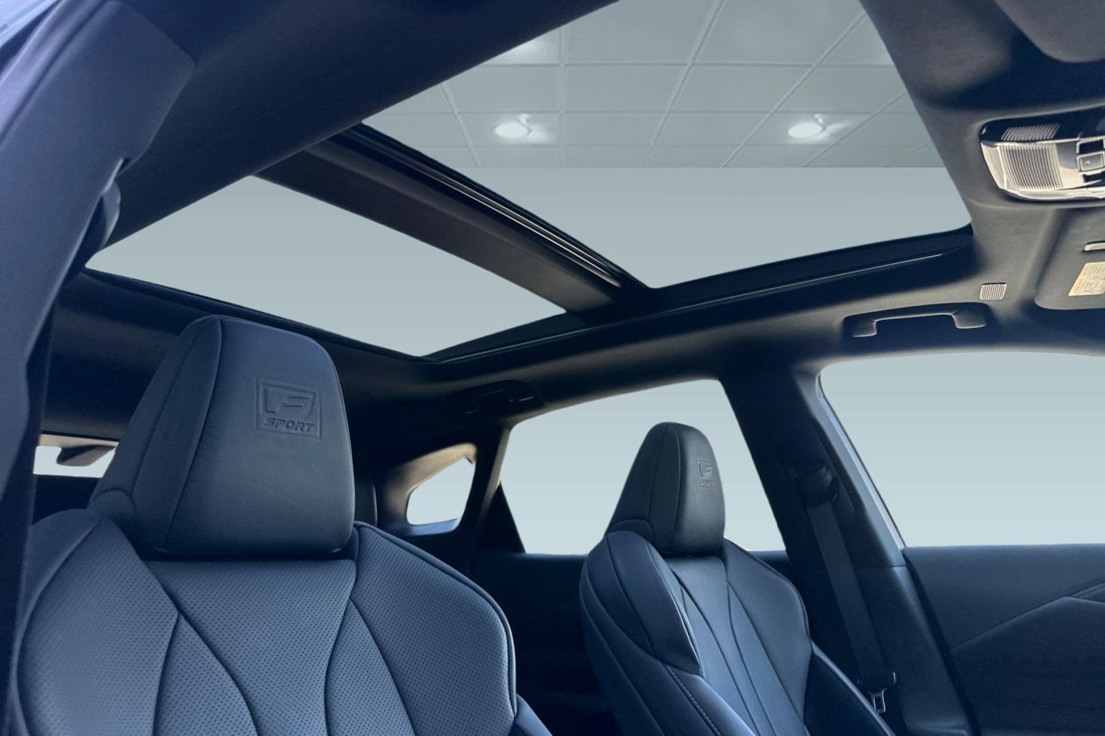 Certified 2024 Lexus RX 500h F Sport w/ Convenience Package AWD/4WD image 15