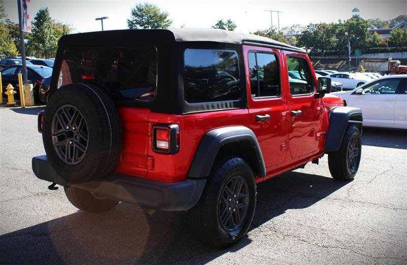 Used 2024 Jeep Wrangler Unlimited Sport image 5
