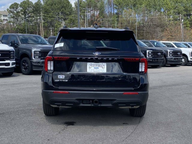 New 2026 Ford Explorer Active RWD image 16