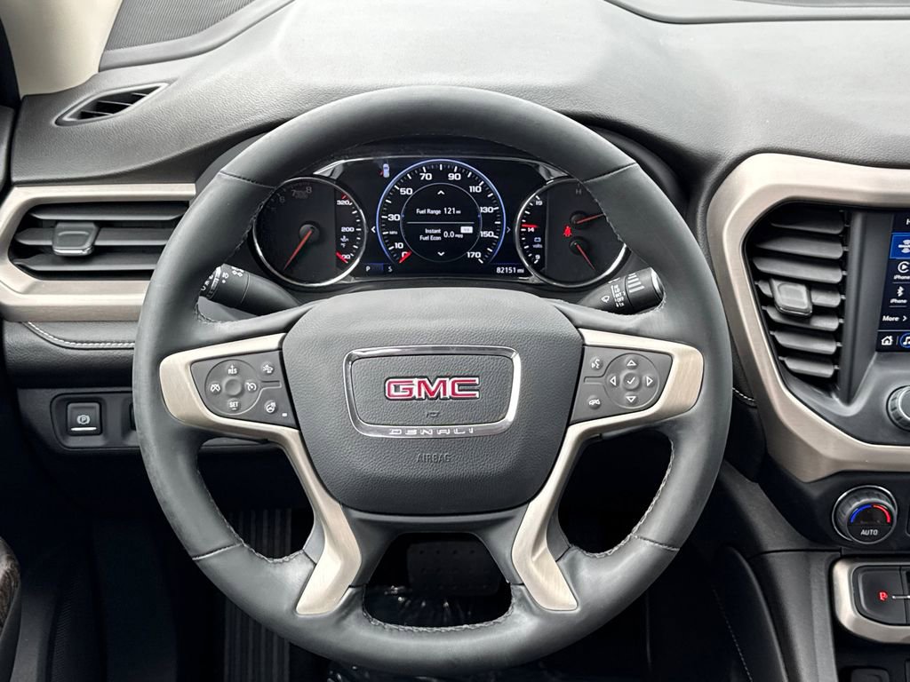 Used 2023 GMC Acadia Denali w/ Denali Technology Package image 25