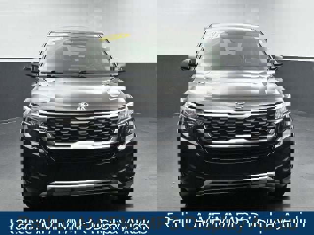 Used 2021 Kia Seltos LX image 4