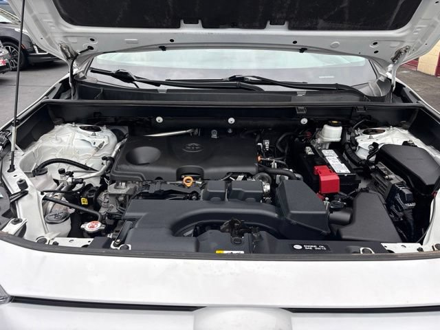 Used 2022 Toyota RAV4 LE FWD image 23