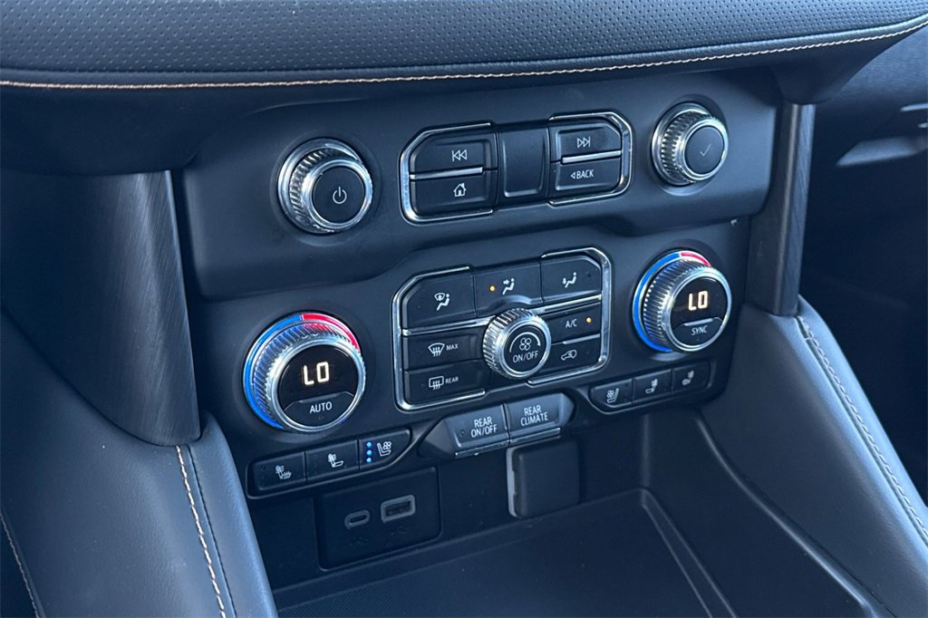 Certified 2024 GMC Yukon XL AT4 image 26