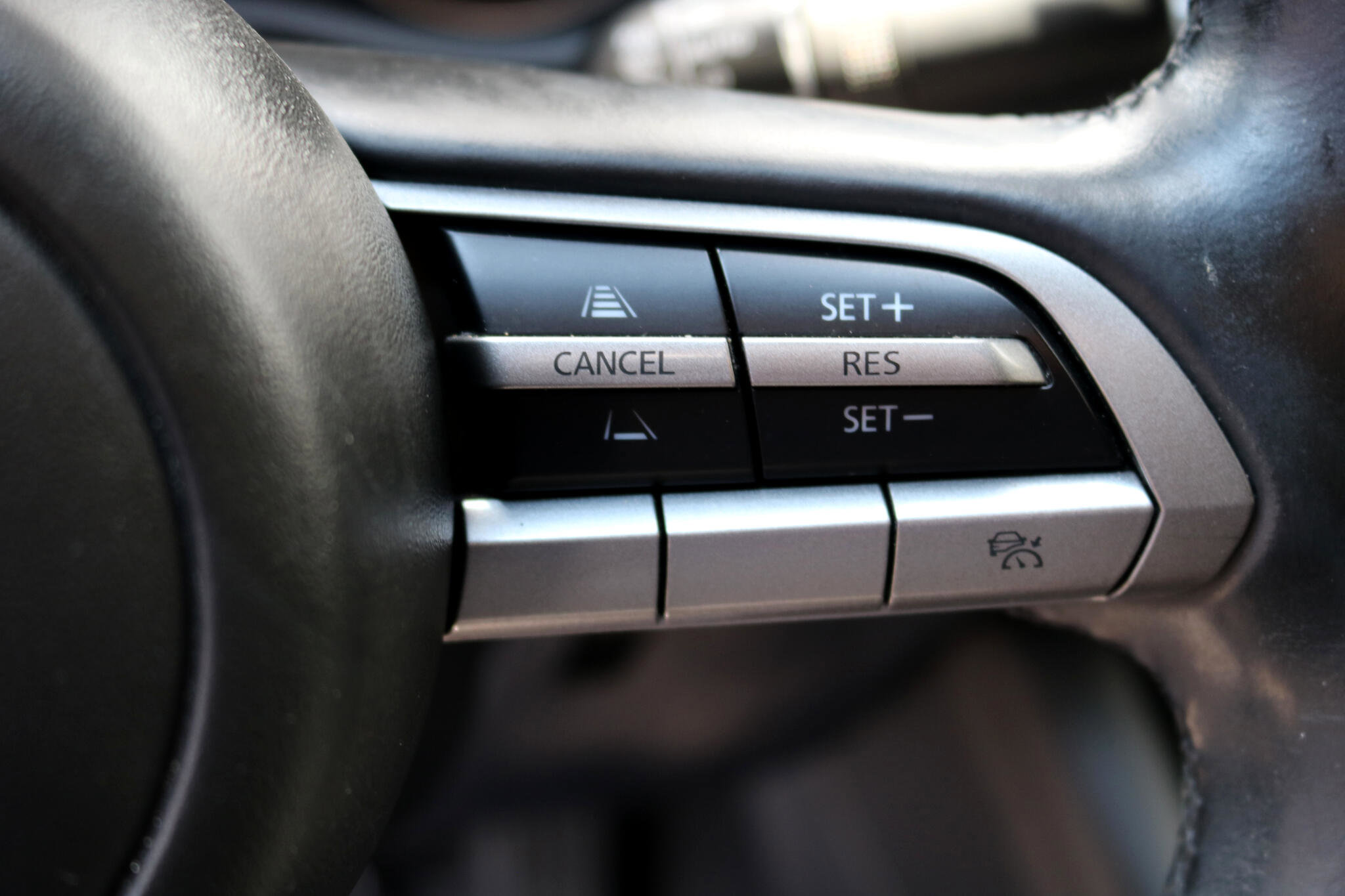 Used 2021 MAZDA MAZDA3 s image 19