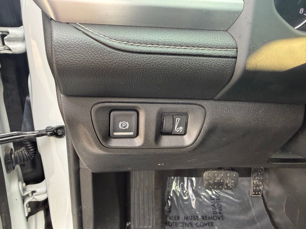 Used 2018 GMC Acadia SLT w/ LPO, Floor Liner Package image 8