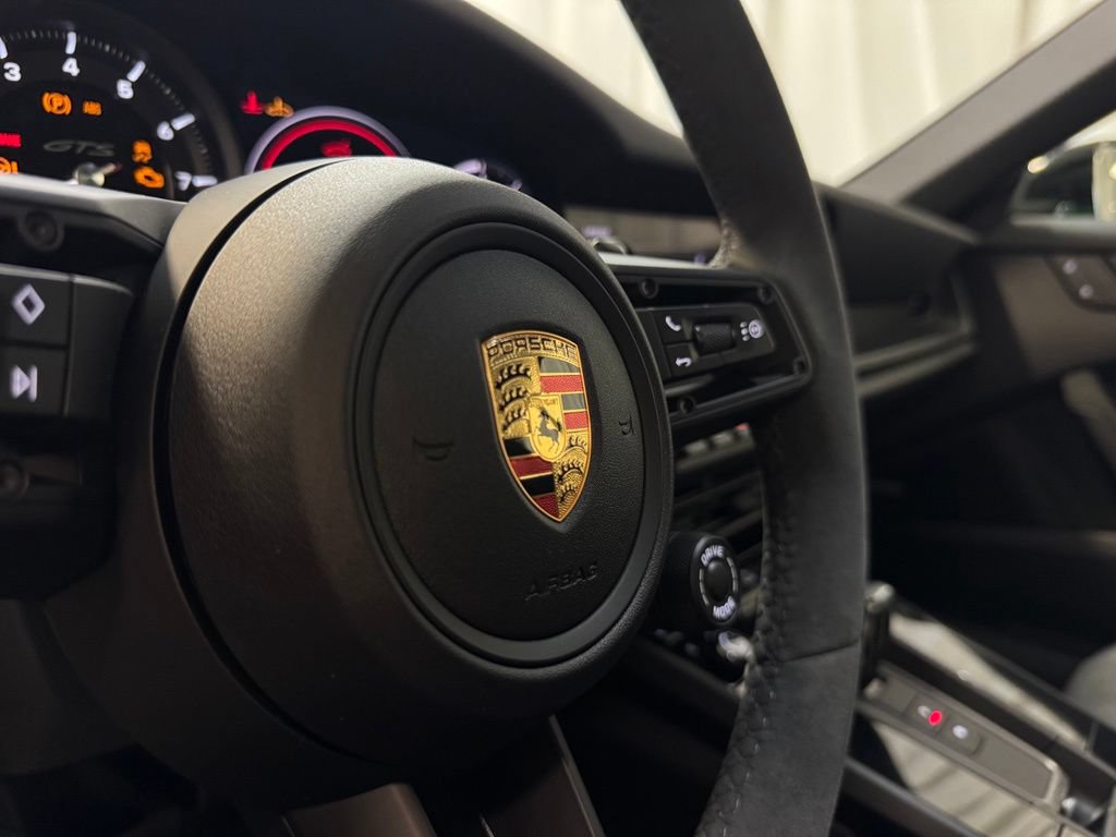 Used 2023 Porsche 911 Carrera GTS RWD image 13