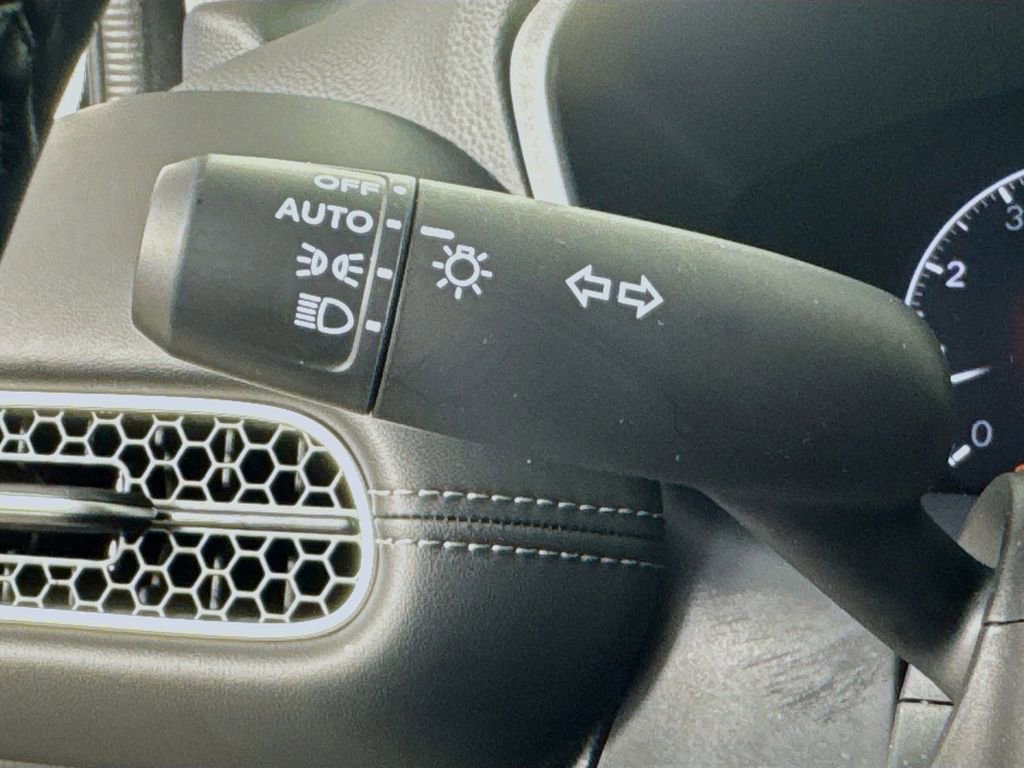 Used 2026 Honda HR-V EX-L image 15