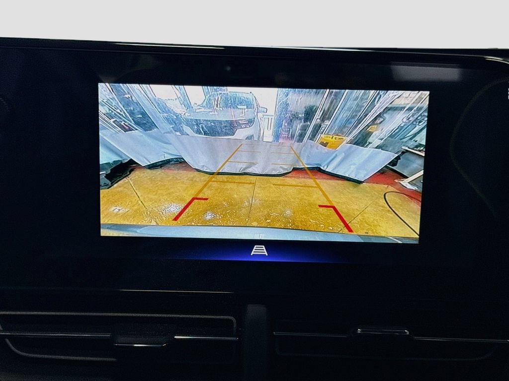New 2026 Chevrolet Trax ACTIV FWD image 13