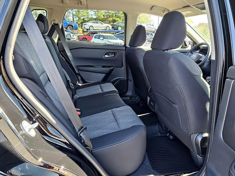 New 2026 Nissan Rogue SV image 14