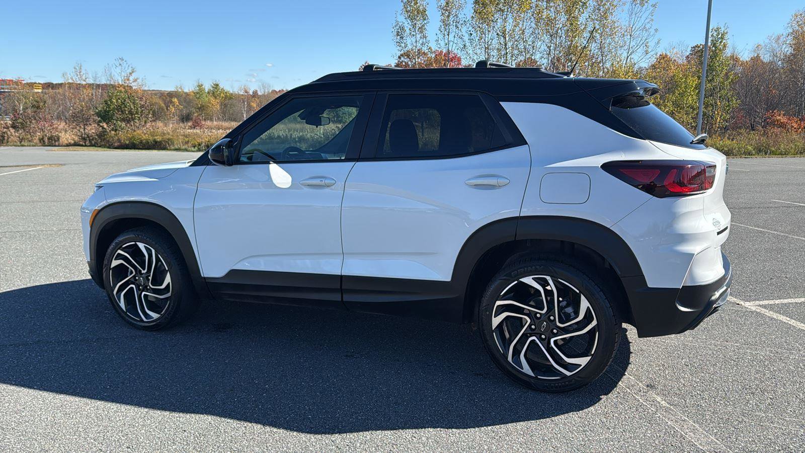 Used 2024 Chevrolet TrailBlazer RS image 11