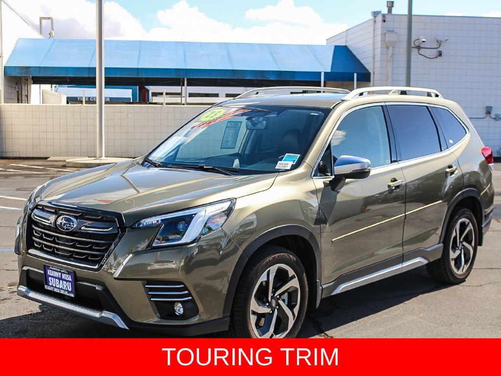Used 2023 Subaru Forester Touring w/ Popular Package #2 AWD/4WD image 3