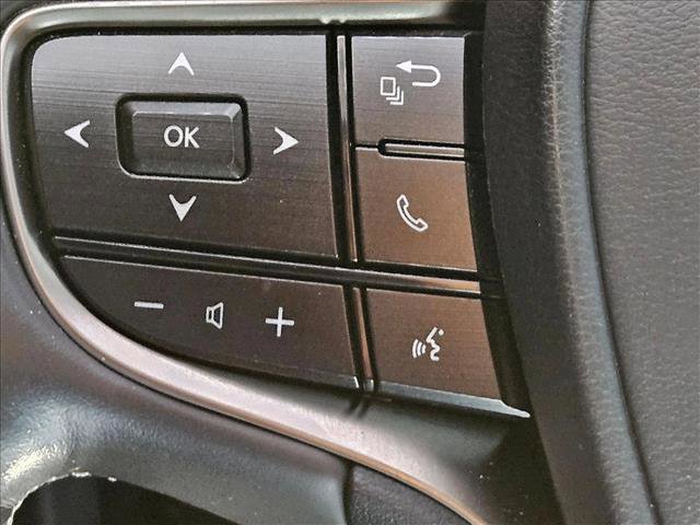 Used 2021 Lexus ES 300h Ultra Luxury w/ Accessory Package 2 image 19