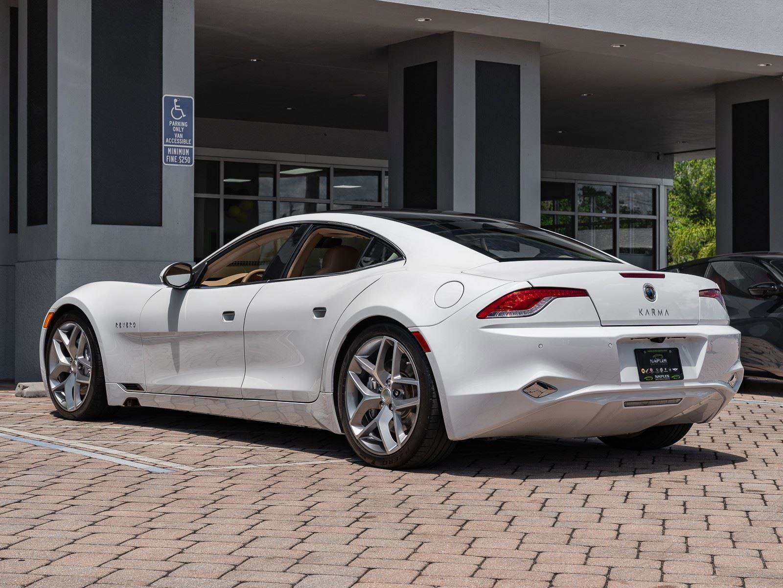 Used 2018 Karma Revero Luxury RWD image 34