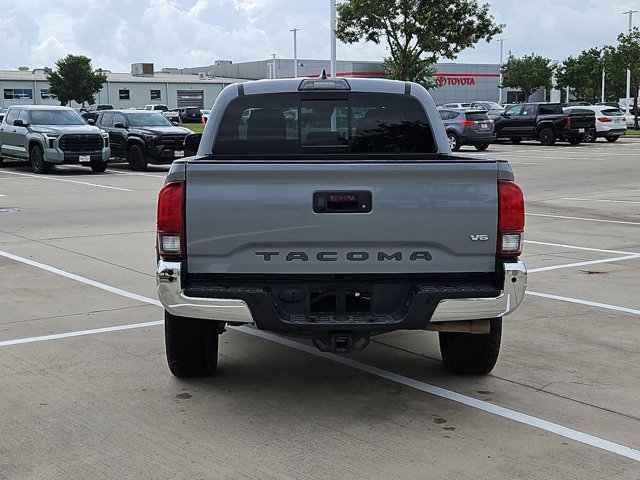 Used 2019 Toyota Tacoma TRD Off-Road RWD image 6