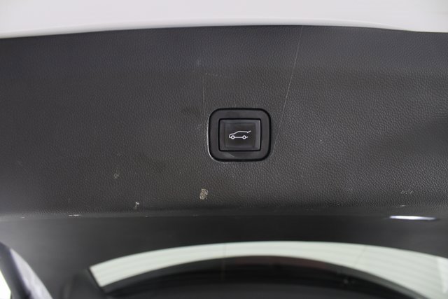 Used 2022 Buick Enclave Avenir w/ Avenir Technology Package image 25