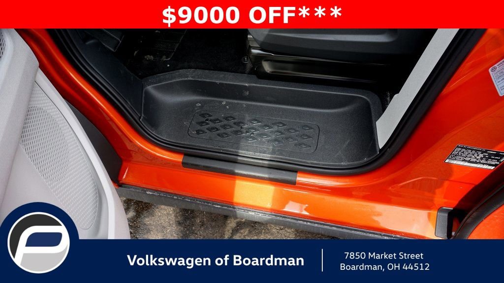 New 2025 Volkswagen ID. Buzz 1st Edition image 9