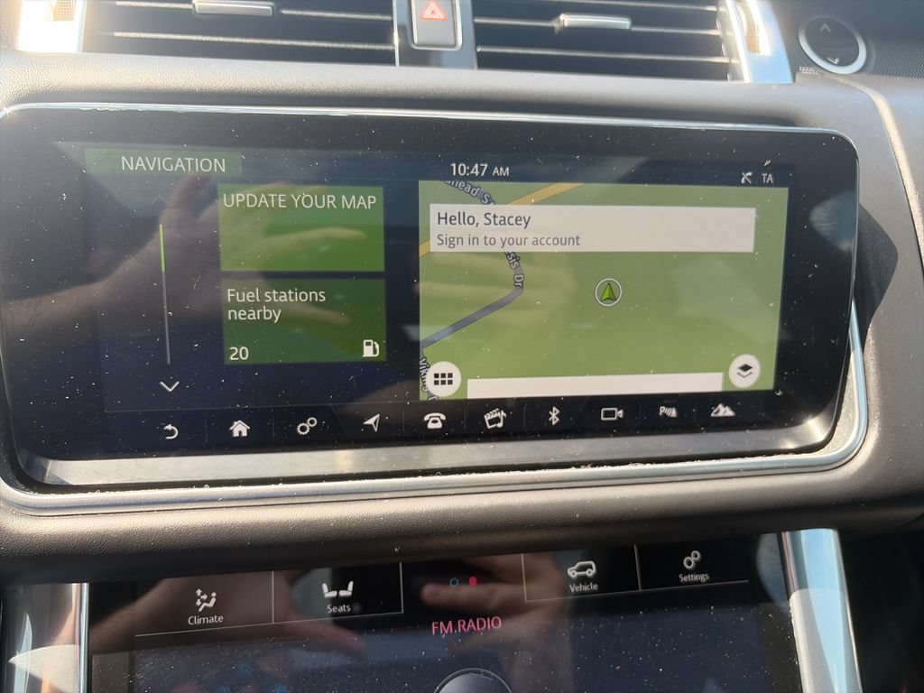 Used 2020 Land Rover Range Rover Sport HST AWD/4WD image 19
