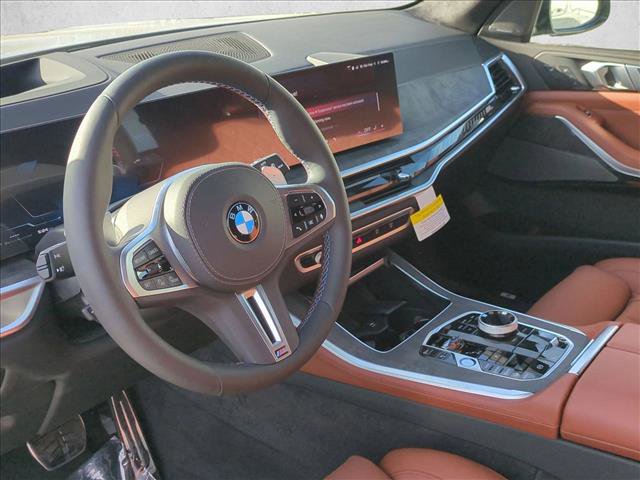 New 2026 BMW X5 M60i image 3