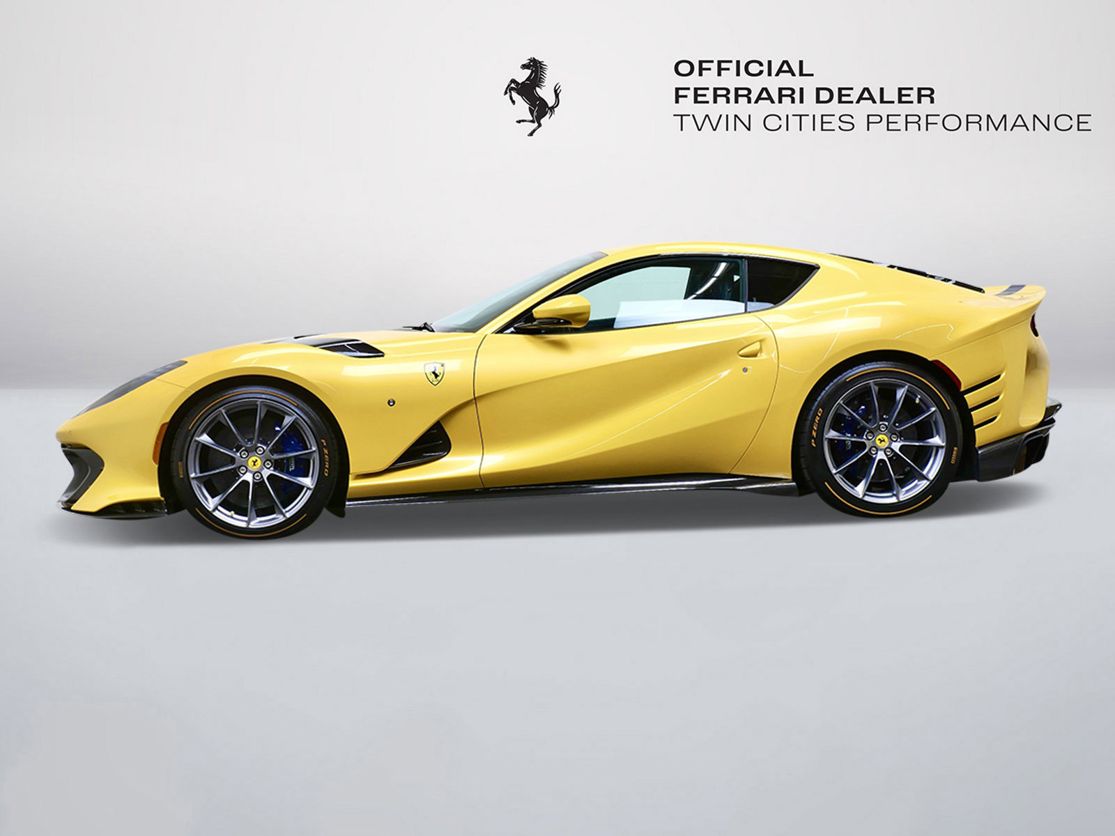 Used 2023 Ferrari 812 Competizione image 2