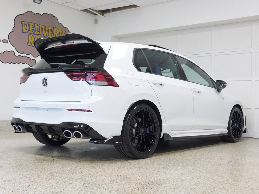 Used 2026 Volkswagen Golf AWD/4WD image 4