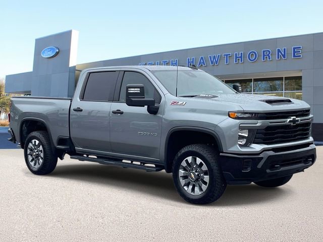 Used 2025 Chevrolet Silverado 2500 Custom w/ Custom Value Package AWD/4WD video 1