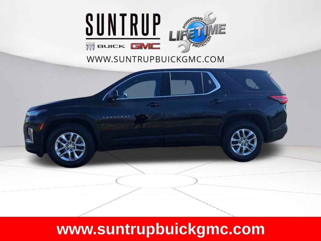Used 2022 Chevrolet Traverse LS AWD/4WD image 2