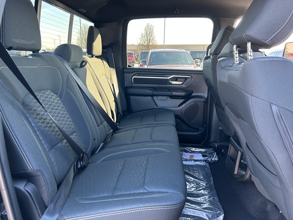 New 2026 RAM 1500 Big Horn AWD/4WD image 24