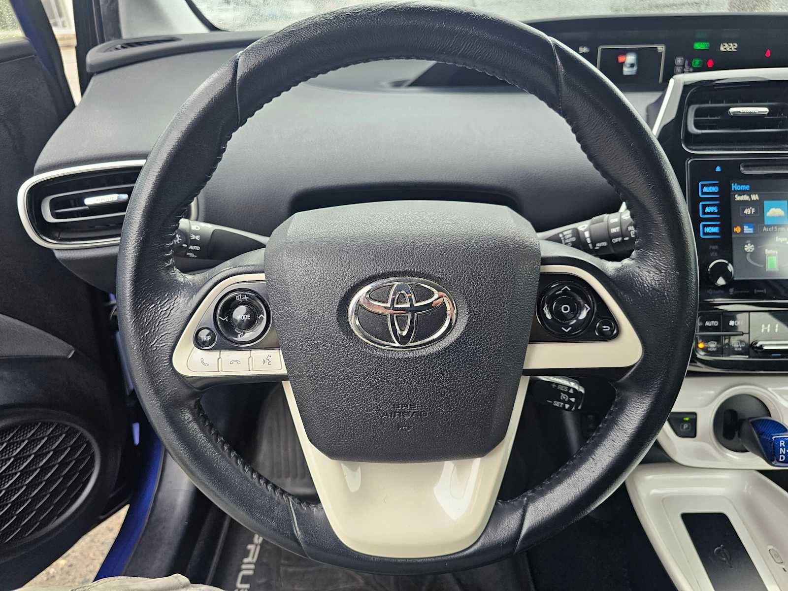 Used 2016 Toyota Prius Four image 24