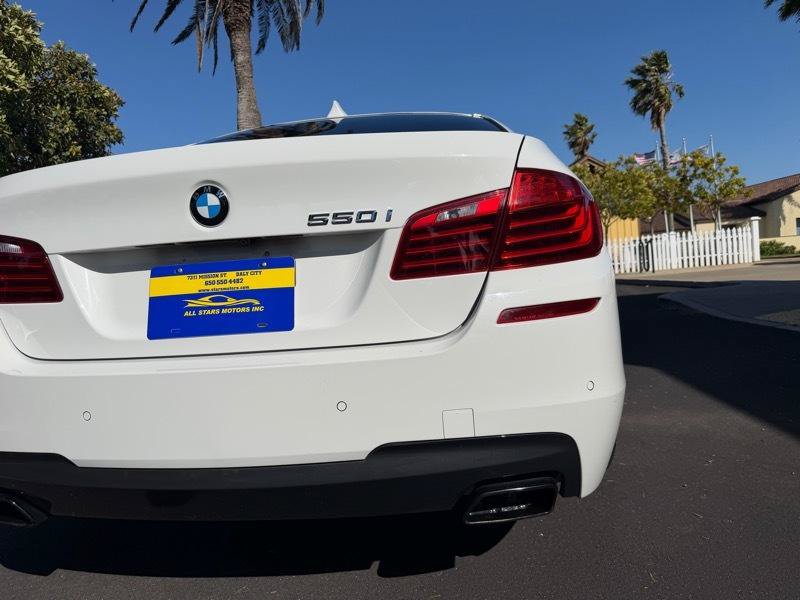 Used 2015 BMW 550i Sedan RWD image 18