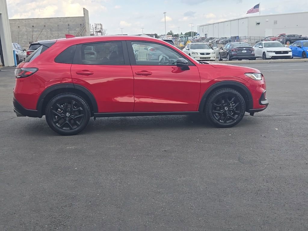 Used 2024 Honda HR-V Sport image 10