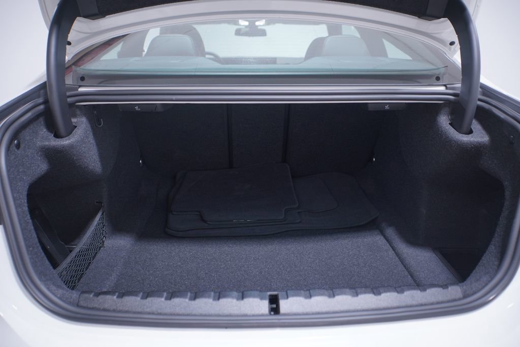 Used 2026 BMW 430i Coupe w/ Convenience Package image 22