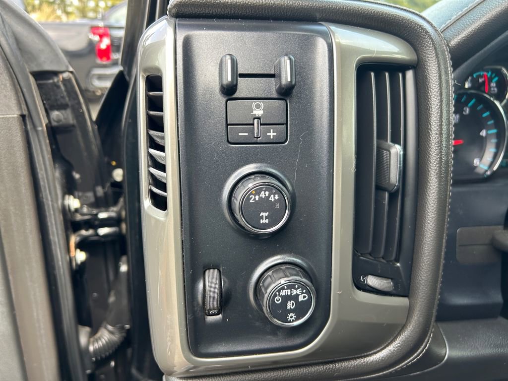 Used 2018 Chevrolet Silverado 3500 High Country w/ Duramax Plus Package AWD/4WD image 19