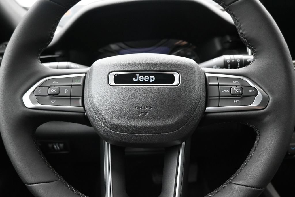 New 2026 Jeep Compass Latitude AWD/4WD image 4