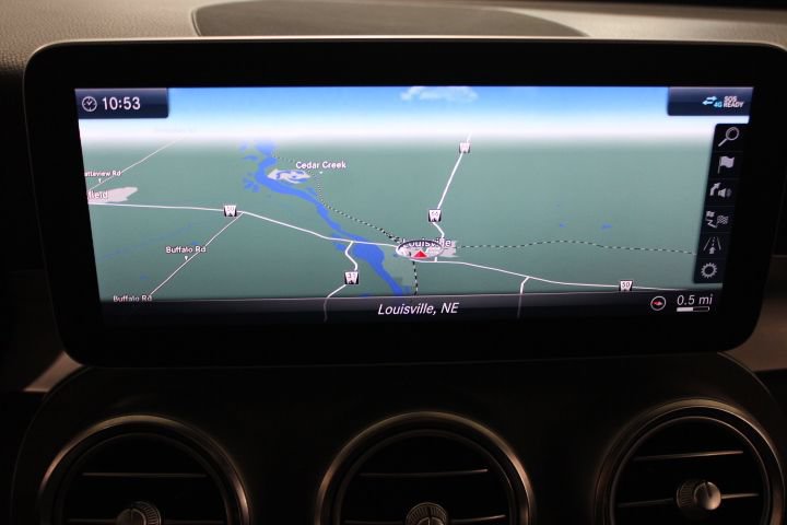 Used 2019 Mercedes-Benz C 300 4MATIC Sedan image 4