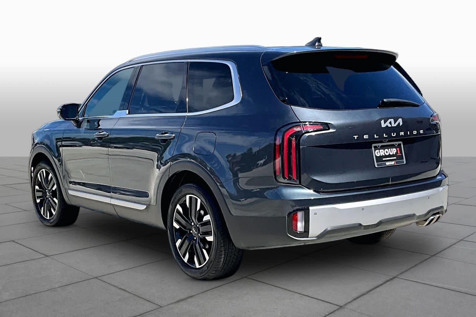 Used 2024 Kia Telluride SX FWD image 11